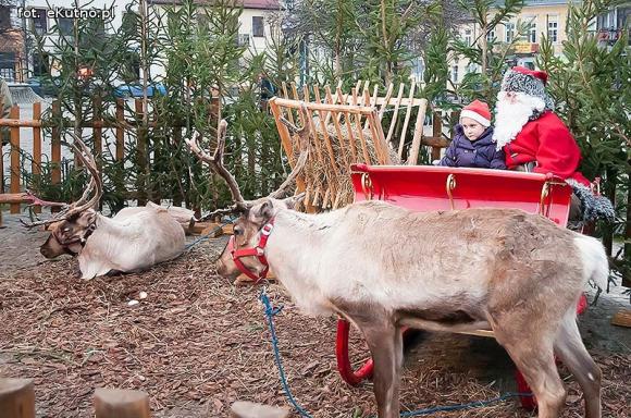 Święto miłości - błogosłowionych chwil w gronie rodzinnym. Wigilia pod Ratuszem