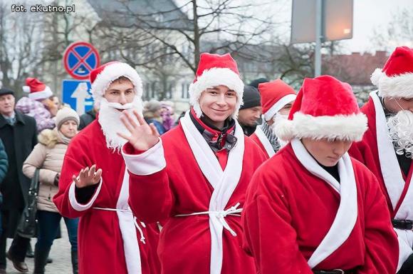 Święto miłości - błogosłowionych chwil w gronie rodzinnym. Wigilia pod Ratuszem