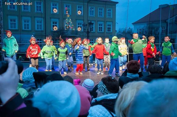 Święto miłości - błogosłowionych chwil w gronie rodzinnym. Wigilia pod Ratuszem
