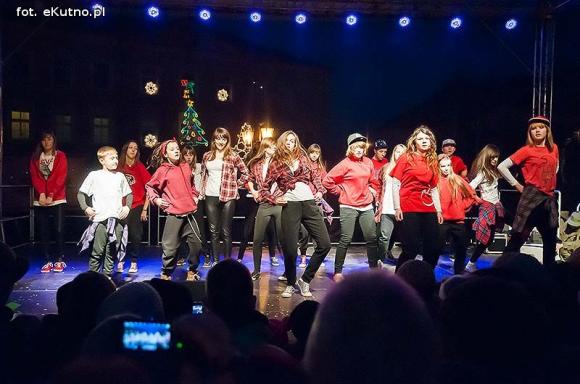 Święto miłości - błogosłowionych chwil w gronie rodzinnym. Wigilia pod Ratuszem