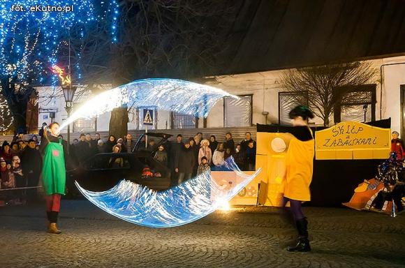 Święto miłości - błogosłowionych chwil w gronie rodzinnym. Wigilia pod Ratuszem