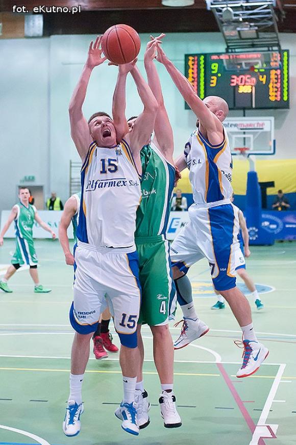 KKS Polfarmex Kutno wygrał Turniej Intermarche Basket Cup