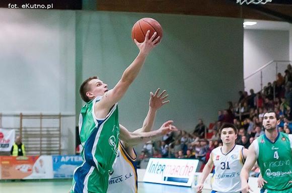 KKS Polfarmex Kutno wygrał Turniej Intermarche Basket Cup