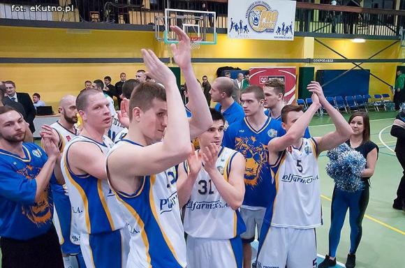 KKS Polfarmex Kutno wygrał Turniej Intermarche Basket Cup