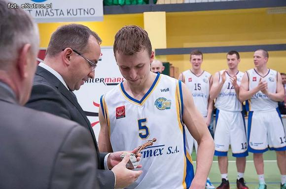 KKS Polfarmex Kutno wygrał Turniej Intermarche Basket Cup