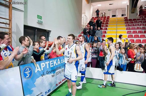 KKS Polfarmex Kutno wygrał Turniej Intermarche Basket Cup