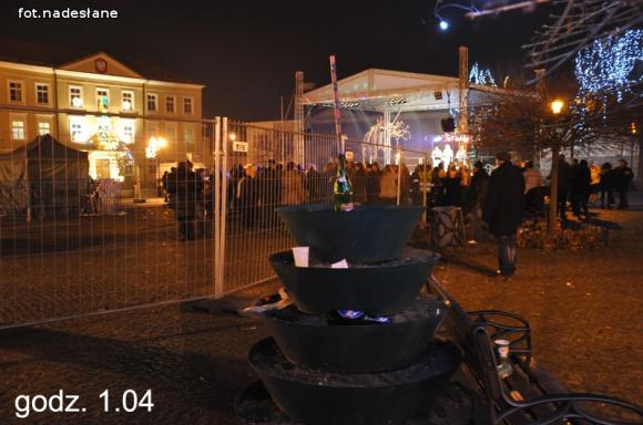 Jaje jaje koko dżambo jaje jaje! Refleksje nad drugą częścią miejskiego Sylwestra 2013/14