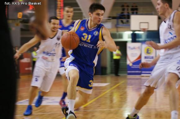 Niepokonani koszykarze z Kutna ulegli w Lublinie