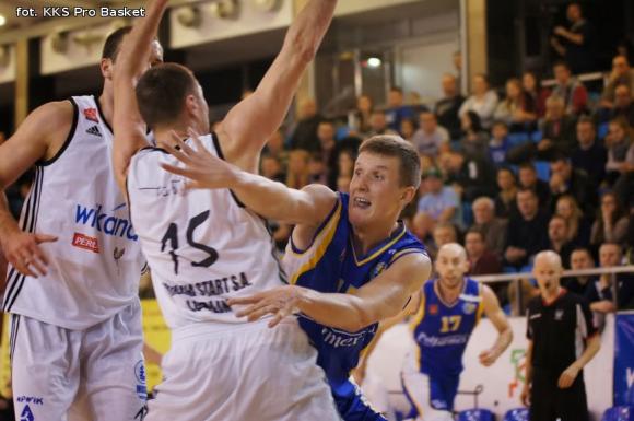 Niepokonani koszykarze z Kutna ulegli w Lublinie