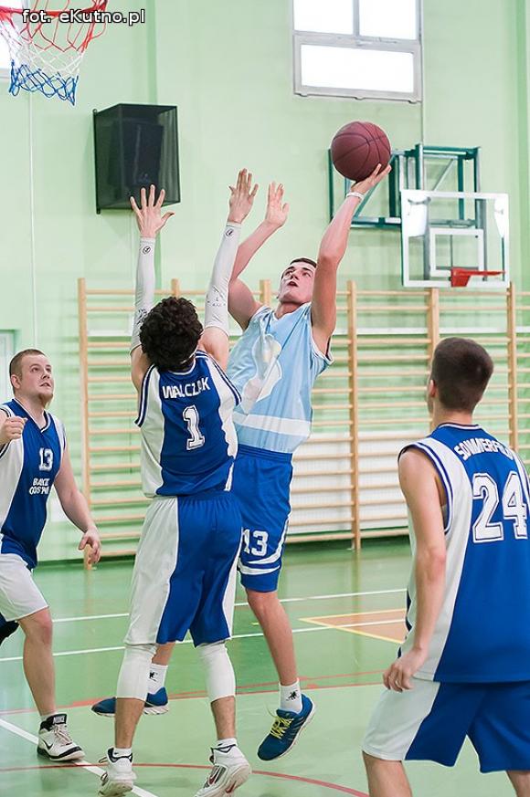  KALK: Faworyci wygrywają. Pingwiny nadal bez zwycięstwa