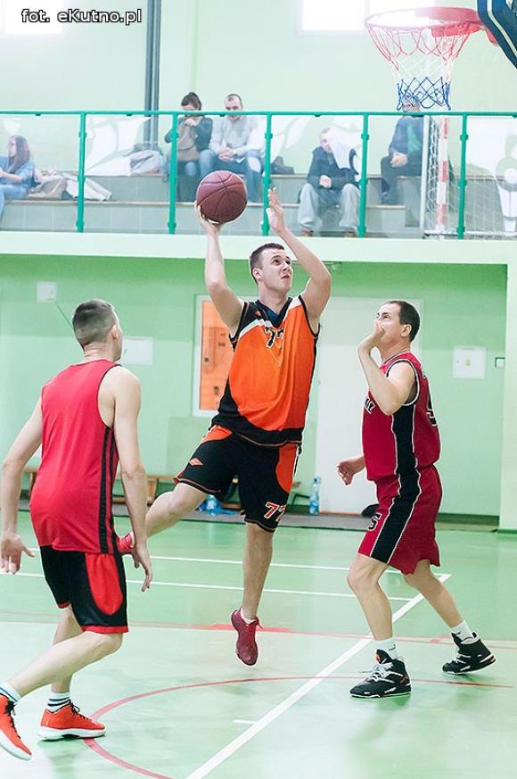  KALK: Faworyci wygrywają. Pingwiny nadal bez zwycięstwa