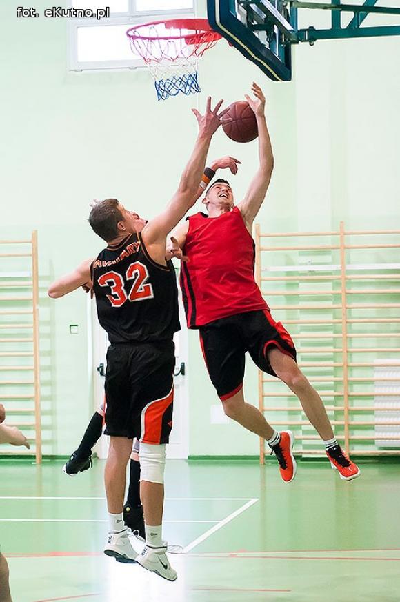  KALK: Faworyci wygrywają. Pingwiny nadal bez zwycięstwa