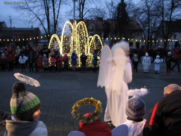 Reminiscencje: Krośniewice z aniołami pożegnały 2013 rok