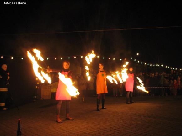 Reminiscencje: Krośniewice z aniołami pożegnały 2013 rok