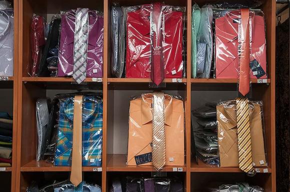 Z SZYKIEM na STUDNIÓWKĘ. Koszula gratis do garnituru