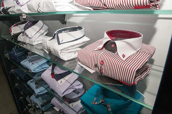 Z SZYKIEM na STUDNIÓWKĘ. Koszula gratis do garnituru