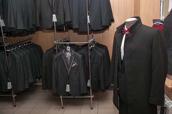 Z SZYKIEM na STUDNIÓWKĘ. Koszula gratis do garnituru