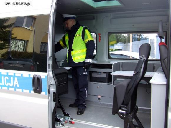 Kutnowska drogówka wyposażona w nowe samochody