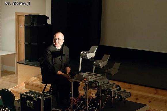 Teatr przedmiotu i lalkowych narracji