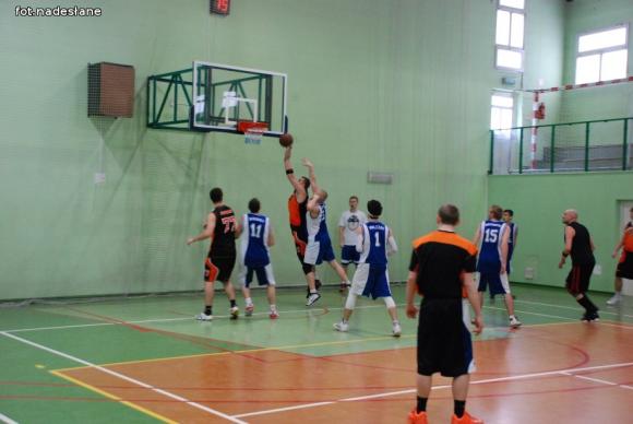 KALK: W meczu na szczycie Czarni ponownie wygrywają