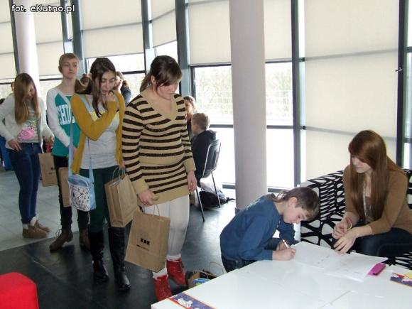 Laureaci Wielkiego Konkursu Plastycznego w domu kultury