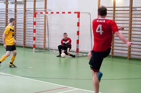 Wyniki: KAHLPN ekstraklasa, I liga i II liga