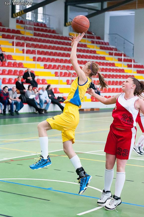 Młodziczki MKS Kutno wygrały z ŁKS KK Łódź