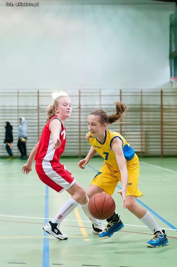 Młodziczki MKS Kutno wygrały z ŁKS KK Łódź