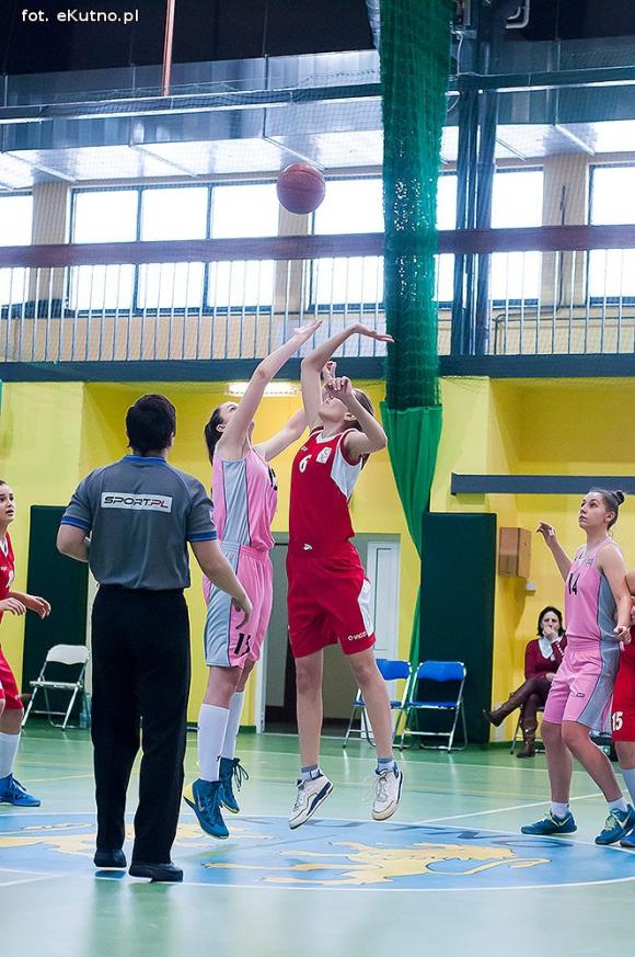 Widzew Łódź za mocny dla Juniorek MKS Kutno