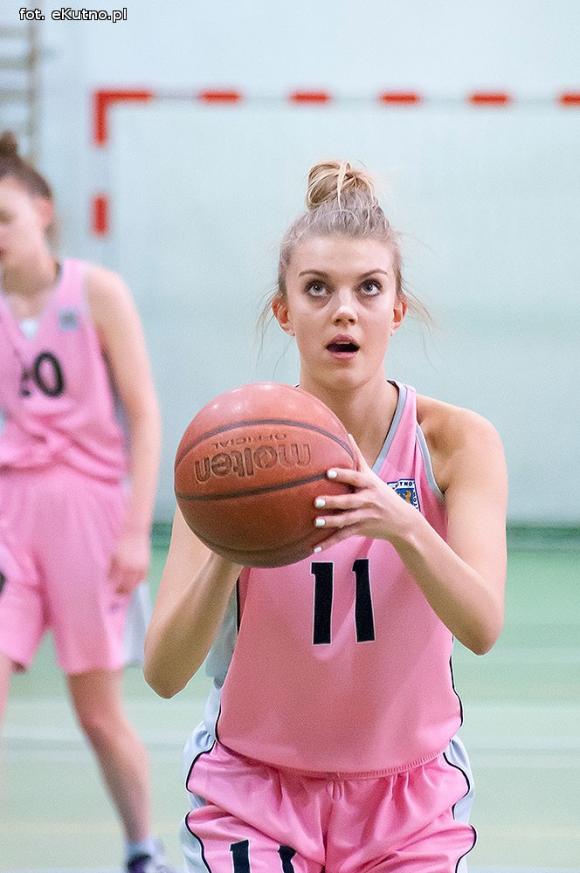 Widzew Łódź za mocny dla Juniorek MKS Kutno