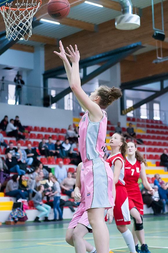 Widzew Łódź za mocny dla Juniorek MKS Kutno