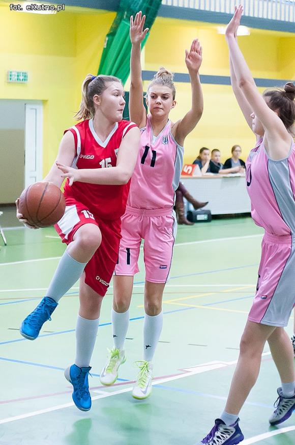 Widzew Łódź za mocny dla Juniorek MKS Kutno