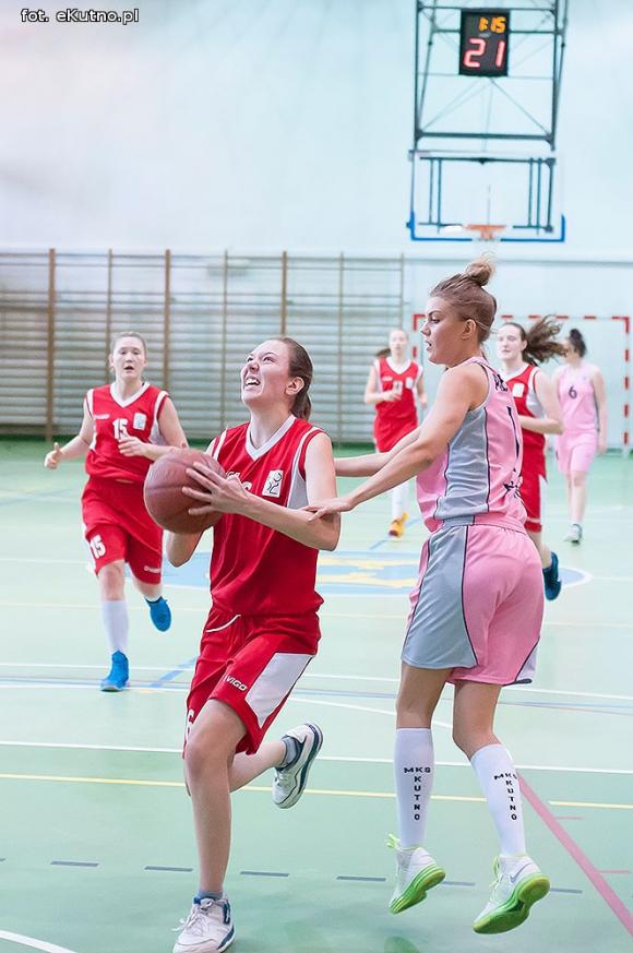 Widzew Łódź za mocny dla Juniorek MKS Kutno