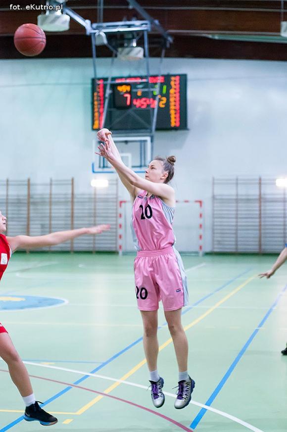 Widzew Łódź za mocny dla Juniorek MKS Kutno