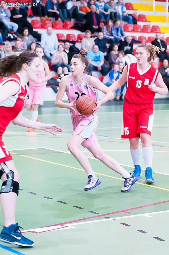 Widzew Łódź za mocny dla Juniorek MKS Kutno