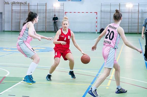 Widzew Łódź za mocny dla Juniorek MKS Kutno