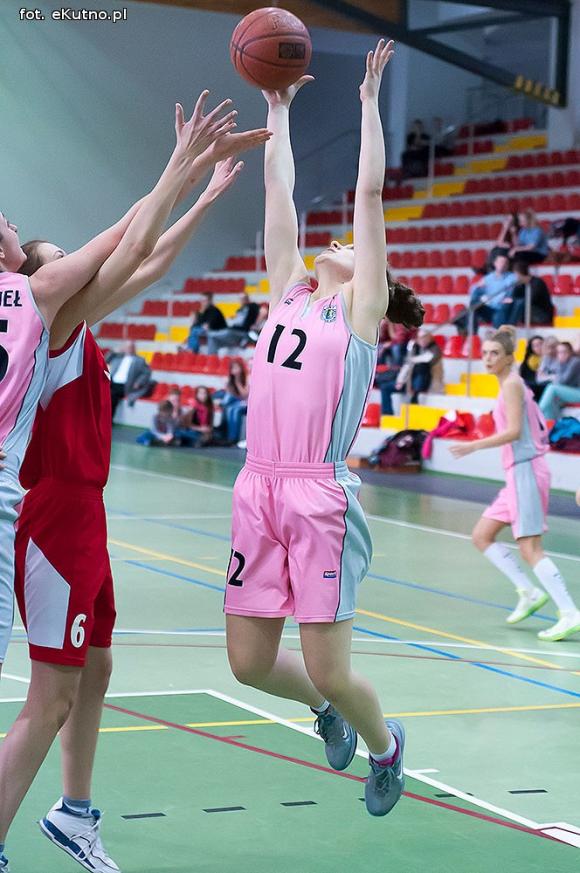 Widzew Łódź za mocny dla Juniorek MKS Kutno