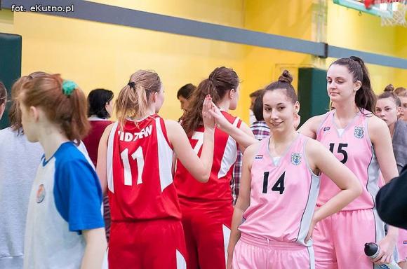 Widzew Łódź za mocny dla Juniorek MKS Kutno