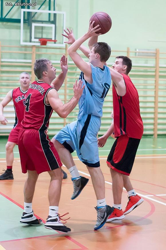 KALK: Zmiany w tabeli. Czarni demolują rywali