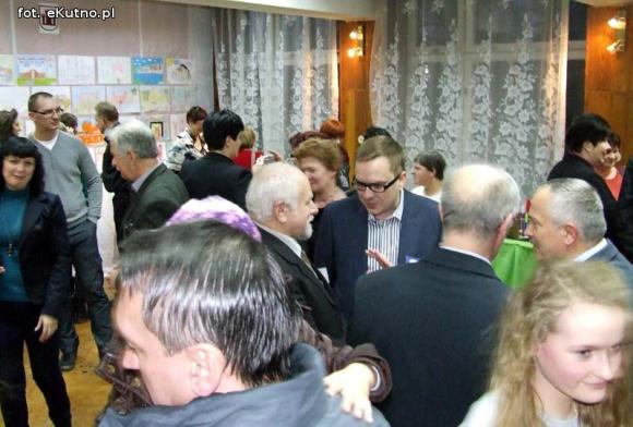 Odkrywają historię swojego miasta. Towarzystwo Miłośników Historii Żychlina rozstrzygnęło konkurs plastyczny