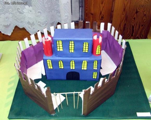 Odkrywają historię swojego miasta. Towarzystwo Miłośników Historii Żychlina rozstrzygnęło konkurs plastyczny