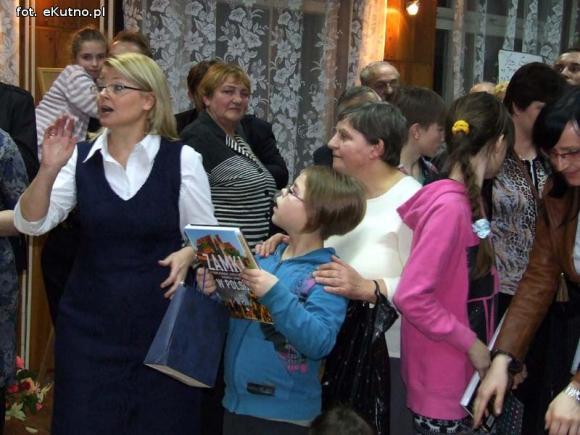 Odkrywają historię swojego miasta. Towarzystwo Miłośników Historii Żychlina rozstrzygnęło konkurs plastyczny