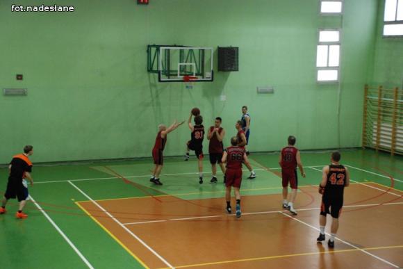 KALK 9 seria spotkań. Outcasts i Czarni pewnie wygrywają