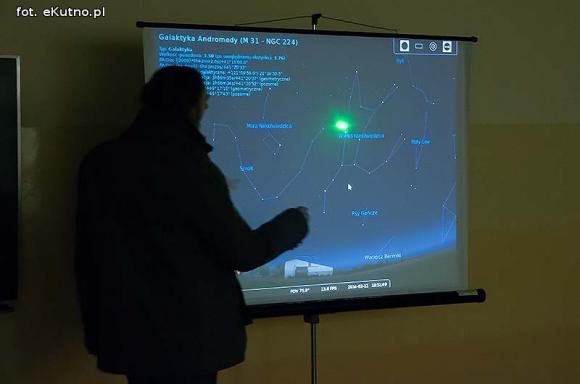 Spotkanie z Astronomią. Obserwacja nieba nocą