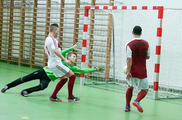 Wyniki: KAHLPN ekstraklasa, I liga i II liga