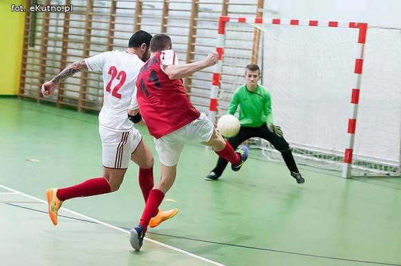 Wyniki: KAHLPN ekstraklasa, I liga i II liga