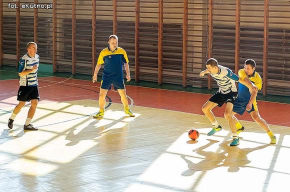 Wyniki: KAHLPN ekstraklasa, I liga i II liga