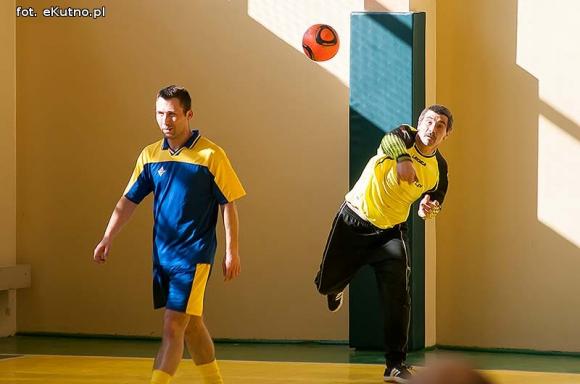 Wyniki: KAHLPN ekstraklasa, I liga i II liga