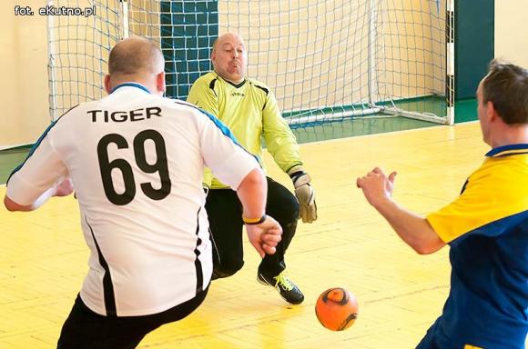 Wyniki: KAHLPN ekstraklasa, I liga i II liga