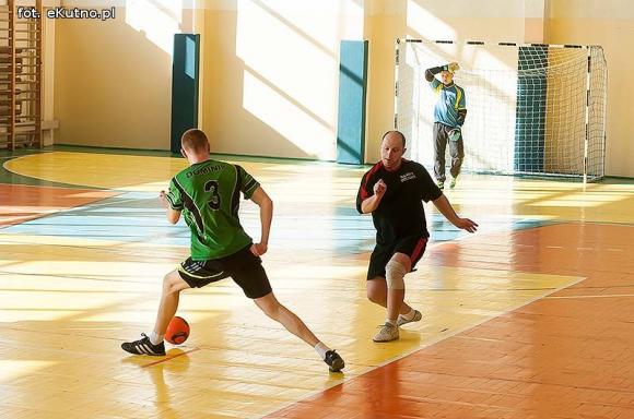 Wyniki: KAHLPN ekstraklasa, I liga i II liga